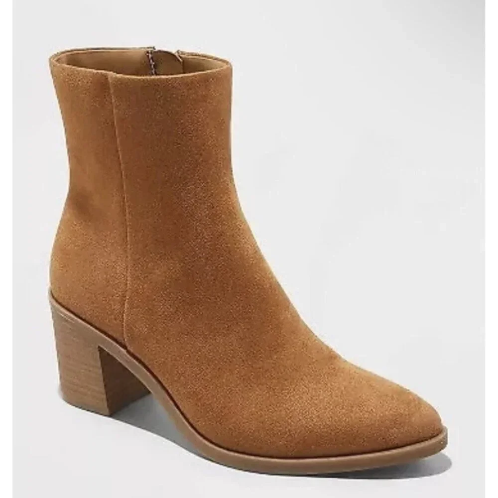Universal Thread Women’s Gayle Western Faux Suede Ankle Boots size 8.5 NWT